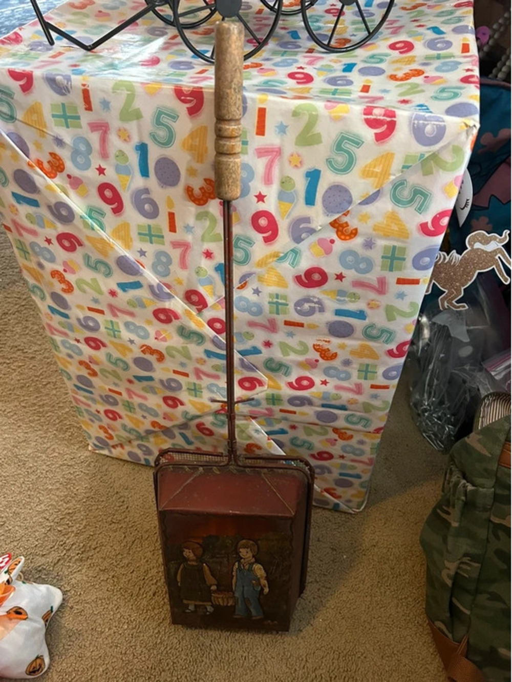 Harvest painted metal popcorn popper